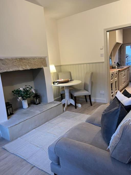 Wellington Cottage อิลคลีย์ ภายนอก รูปภาพ