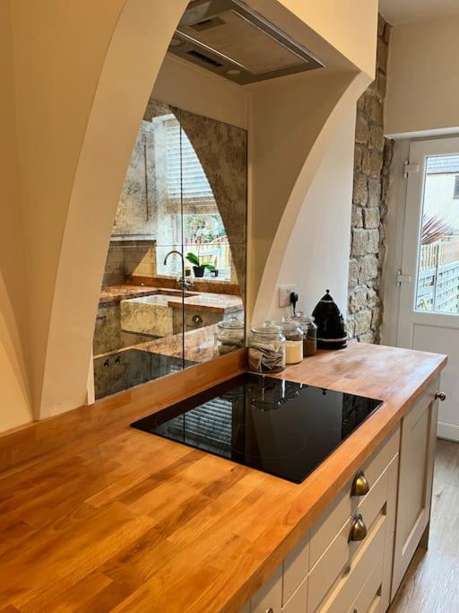 Wellington Cottage อิลคลีย์ ภายนอก รูปภาพ